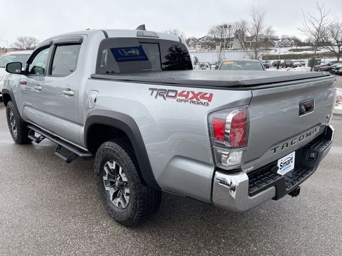 Used 2023 Toyota Tacoma TRD Off-Road image 7