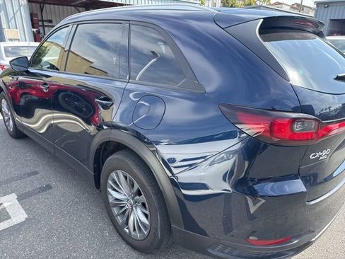Used 2024 MAZDA CX-90 Plug-In Hybrid w/ Preferred image 8