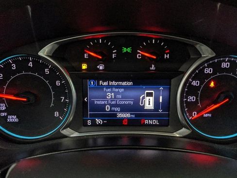 Used 2019 Chevrolet Equinox LT FWD image 39