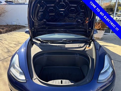Used 2018 Tesla Model 3 Long Range image 7