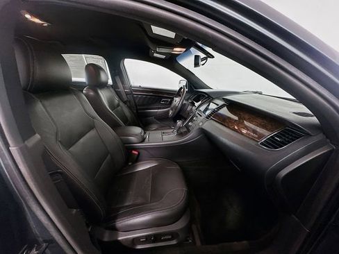 Used 2016 Ford Taurus Limited FWD image 27