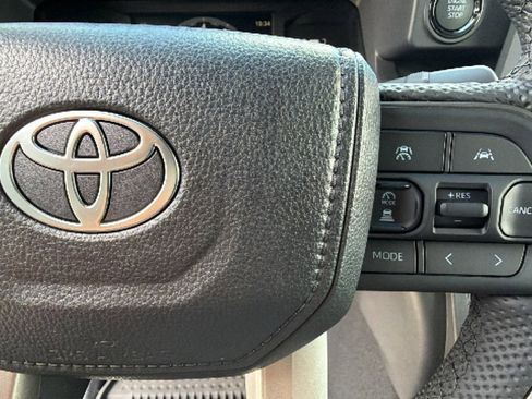 New 2026 Toyota Tacoma SR5 AWD/4WD image 20
