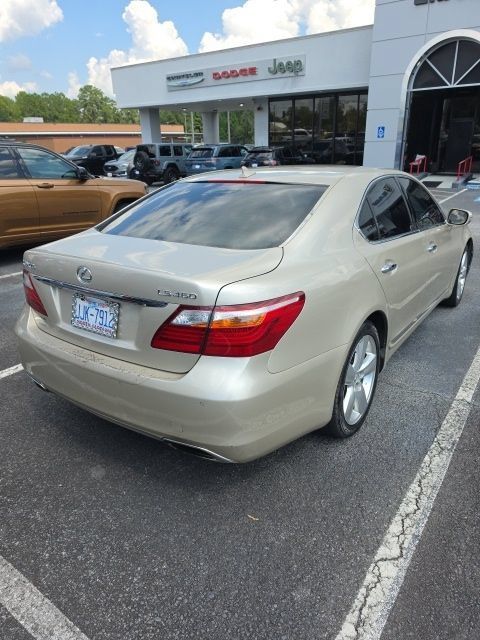 Used 2010 Lexus LS 460 w/ Comfort Pkg RWD image 8