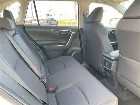 Used 2025 Toyota RAV4 LE image 16