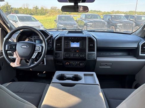 Used 2022 Ford F250 XL w/ Power Equipment Group AWD/4WD image 14