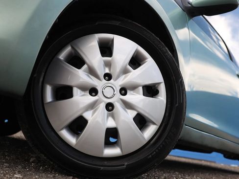 Used 2009 Toyota Yaris Sedan w/ Convenience Pkg FWD image 26
