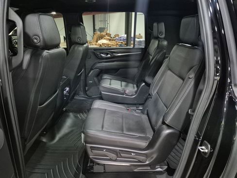 Certified 2024 GMC Yukon XL Denali AWD/4WD image 26