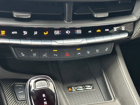 Certified 2025 Cadillac CT5 Sport image 28