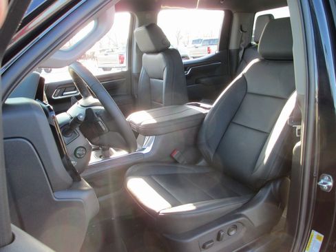 New 2026 GMC Sierra 1500 SLT w/ SLT Convenience Package image 11