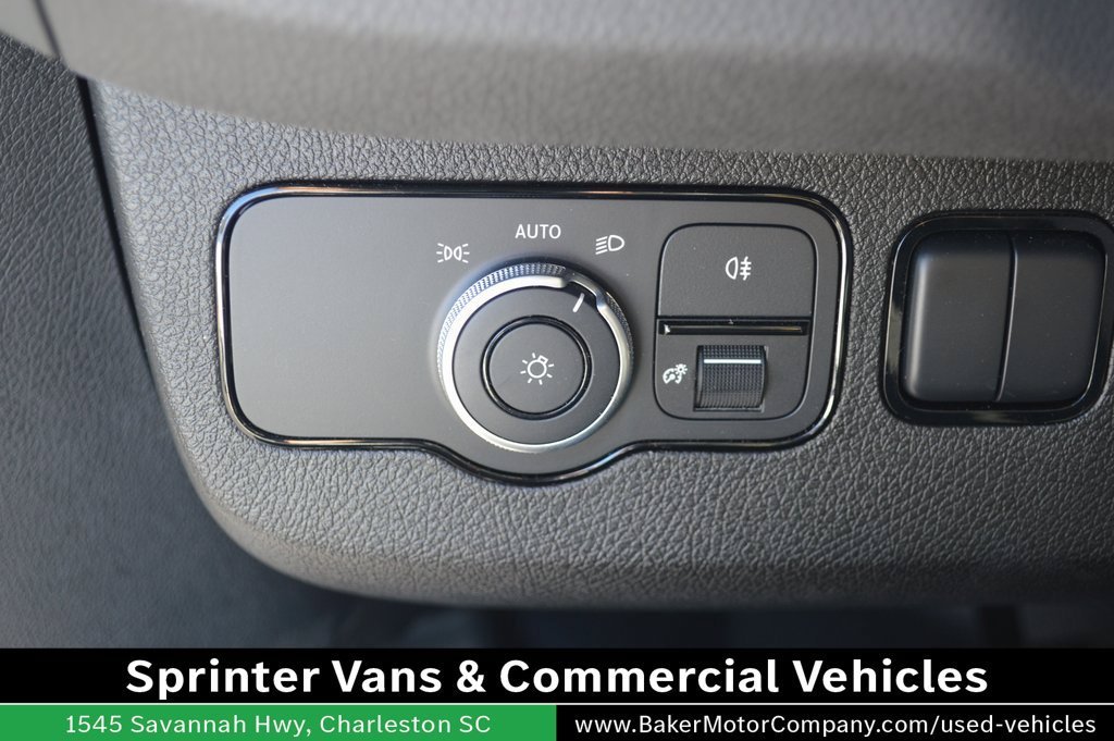 Used 2025 Mercedes-Benz Sprinter 2500 image 20