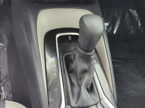 Used 2023 Toyota Corolla LE FWD image 22
