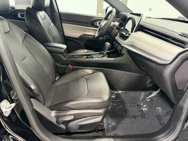 Used 2023 Jeep Compass Limited AWD/4WD image 22