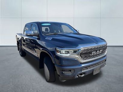 Used 2022 RAM 1500 Limited w/ Body-Colour Bumper Group