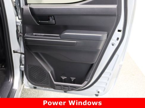 Used 2024 Toyota Tacoma SR image 30