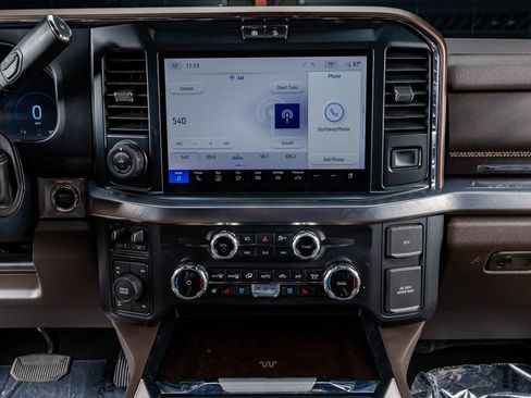 Used 2025 Ford F350 King Ranch image 24