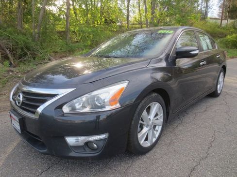Used 2013 Nissan Altima 2.5 SL FWD image 1