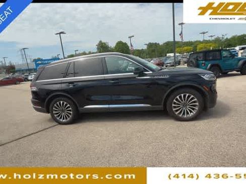 Used 2024 Lincoln Aviator Reserve AWD/4WD image 9