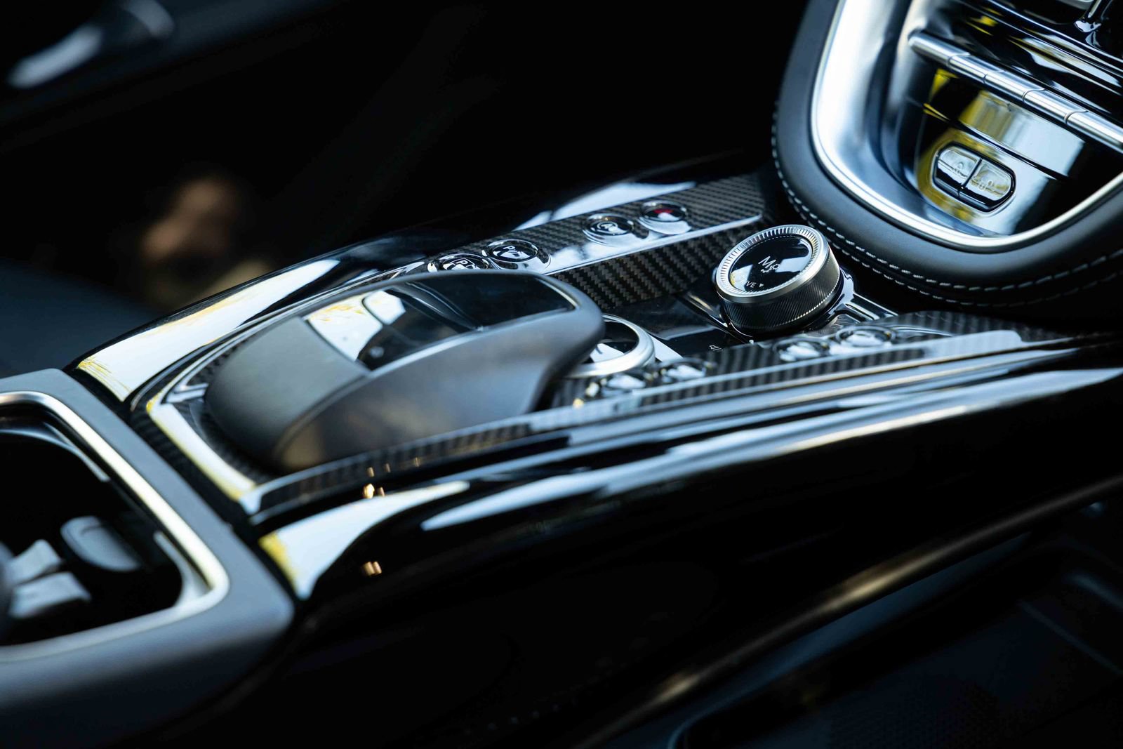 Used 2023 Aston Martin DBX 707 AWD/4WD image 43