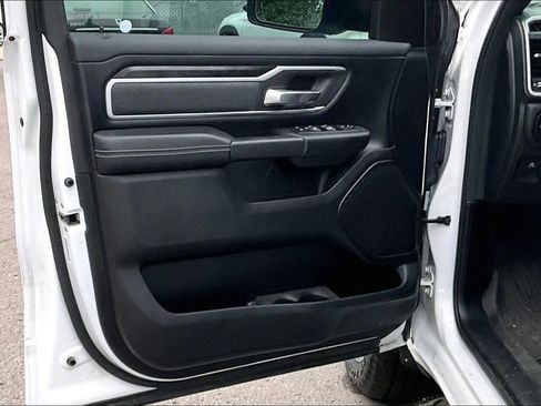 Used 2020 RAM 1500 Big Horn AWD/4WD image 22
