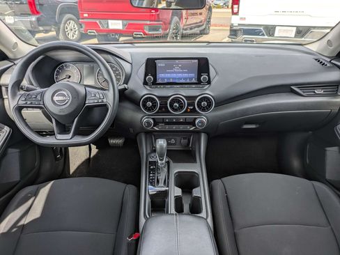 Used 2025 Nissan Sentra S FWD image 14