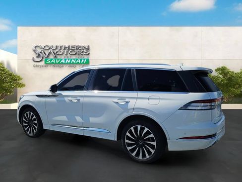 Used 2023 Lincoln Aviator Black Label Grand Touring w/ Class IV Trailer Tow Package AWD/4WD image 3