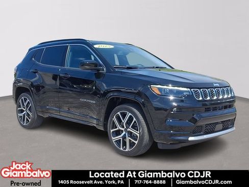 Certified 2025 Jeep Compass Limited w/ Elite Group AWD/4WD image 1