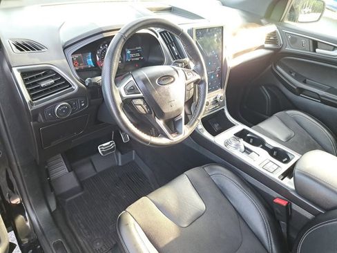 Certified 2022 Ford Edge ST w/ Equipment Group 401A image 16