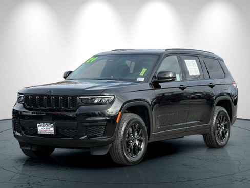 Certified 2024 Jeep Grand Cherokee L Laredo image 8