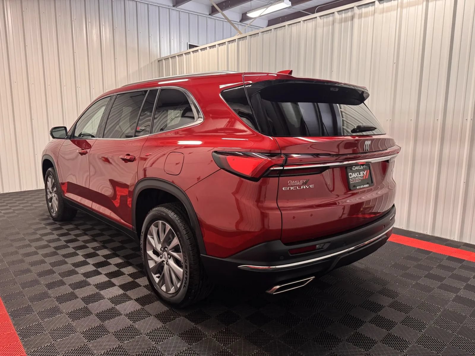 Used 2026 Buick Enclave Preferred w/ Power Package FWD image 2