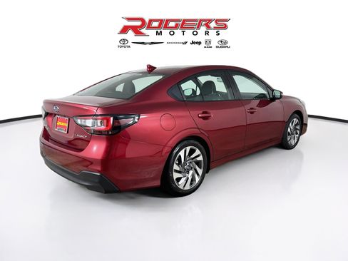 Used 2024 Subaru Legacy Limited AWD/4WD image 8