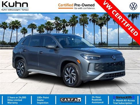 Certified 2025 Volkswagen Tiguan S image 1