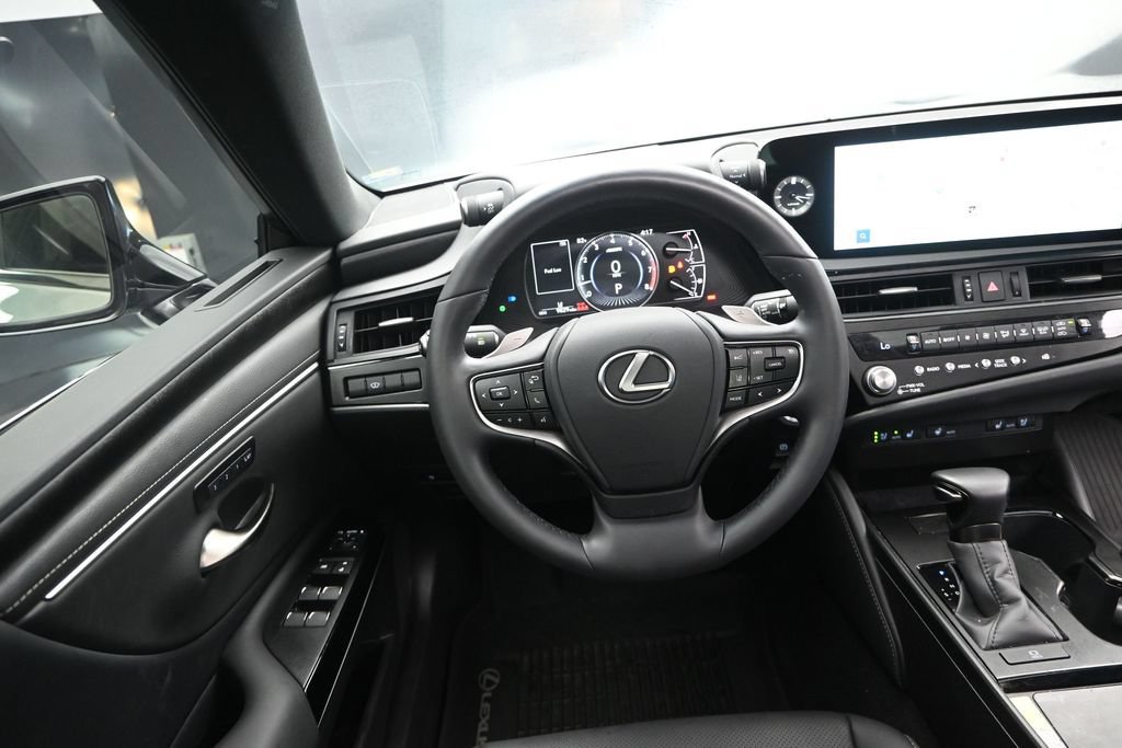 Used 2025 Lexus ES 350 w/ Premium Package FWD image 28