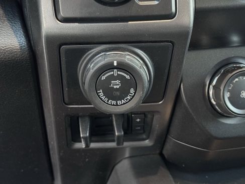 Used 2020 Ford F150 XLT w/ Equipment Group 302A Luxury image 17