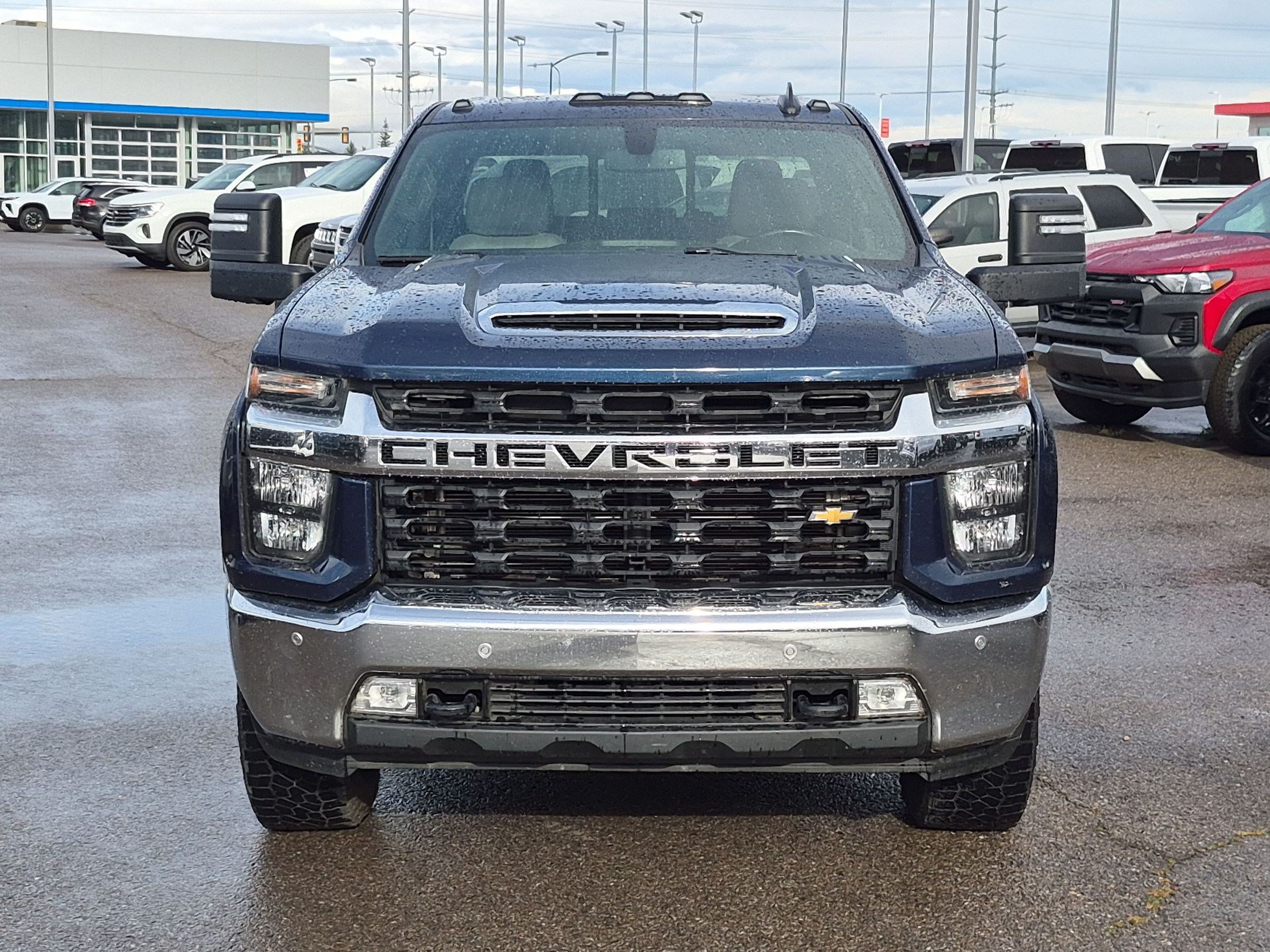 Used 2022 Chevrolet Silverado 3500 LT w/ Convenience Package AWD/4WD image 9