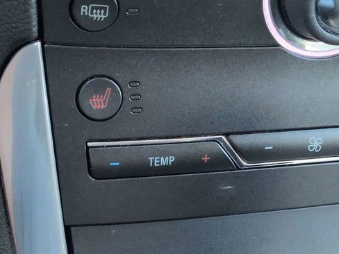 Used 2016 Ford Edge Titanium w/ Technology Package image 22