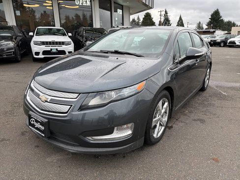 Used 2013 Chevrolet Volt Premium w/ Premium Trim Package image 1
