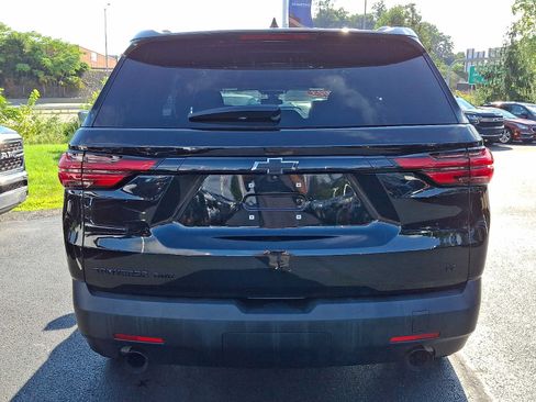 Used 2023 Chevrolet Traverse LT w/ Midnight/Sport Edition AWD/4WD image 5