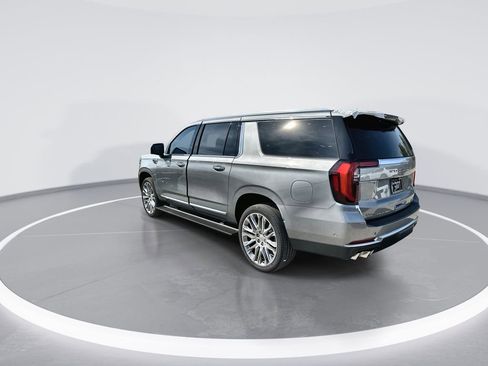 New 2026 GMC Yukon XL Denali w/ Denali Reserve Package AWD/4WD image 6
