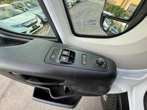 Used 2021 RAM ProMaster 2500 FWD image 28