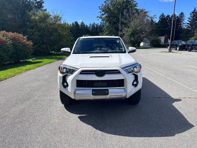Used 2024 Toyota 4Runner TRD Off-Road Premium w/ Off Road Premium Plus Package AWD/4WD image 8