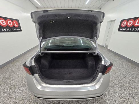 Used 2024 Nissan Altima 2.5 S FWD image 19