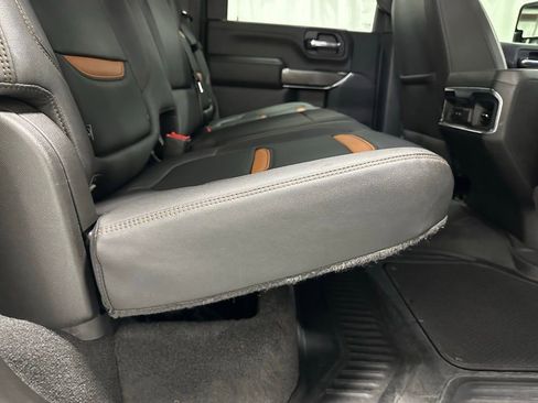 Used 2022 GMC Sierra 2500 AT4 image 52