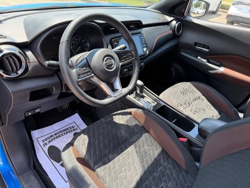 Used 2021 Nissan Kicks SR FWD image 7