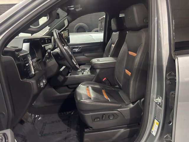 Used 2025 GMC Sierra 2500 AT4 AWD/4WD image 15