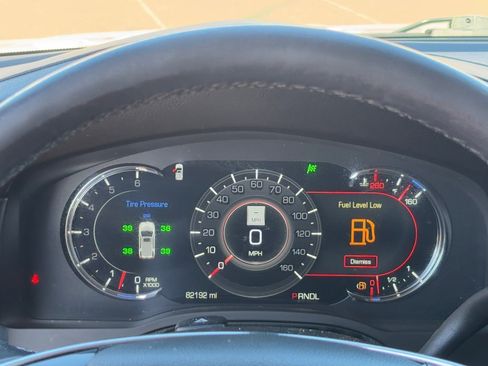 Used 2020 Cadillac Escalade Luxury image 23