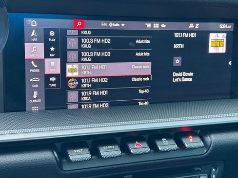 Certified 2021 Porsche 911 Carrera image 17