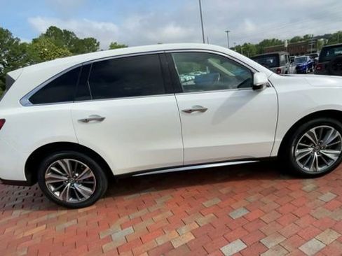 Used 2017 Acura MDX SH-AWD w/ Technology Package image 2