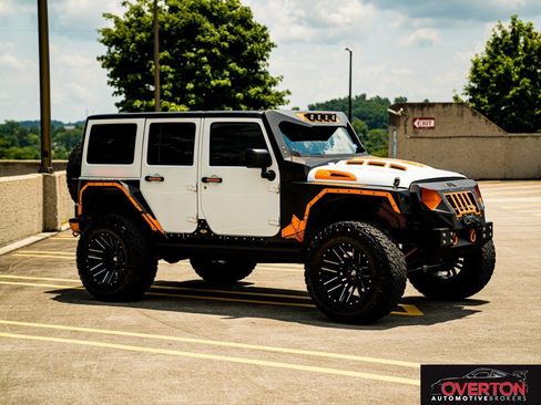 Used 2018 Jeep Wrangler Unlimited Sport S AWD/4WD image 57