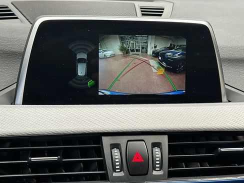 Used 2018 BMW X1 sDrive28i FWD image 26