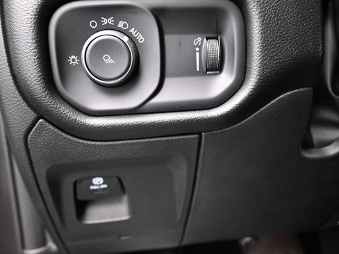 New 2025 RAM 1500 Tradesman image 26